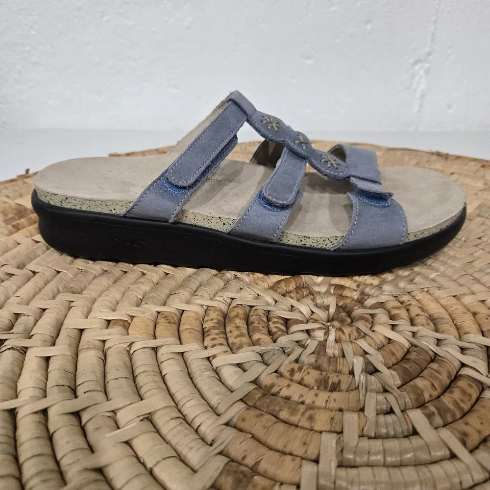 SAS Tripad Dusty Blue Slip On Strappy Sandals 7.5